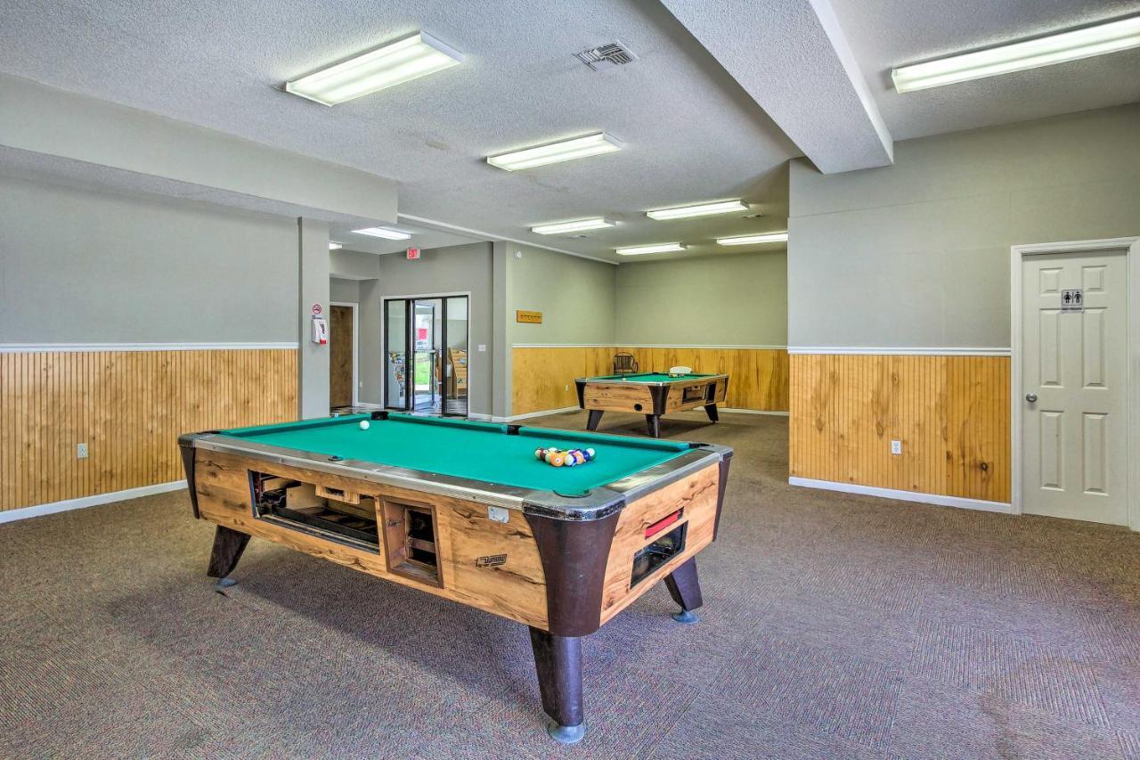 Apartment Cozy Pcb Less Than Half Mile To Public Access! *