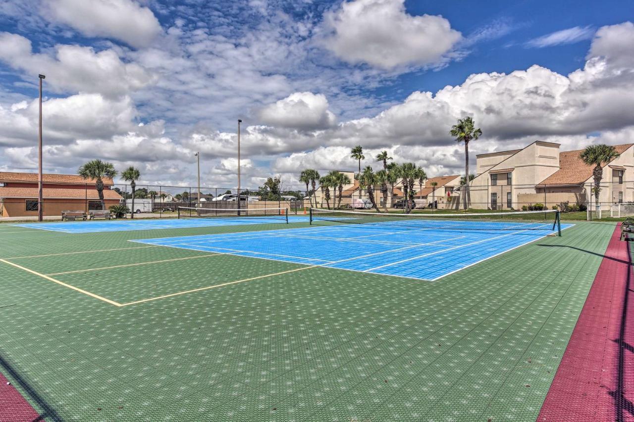 Cozy Pcb Less Than Half Mile To Public Access! Apartment *